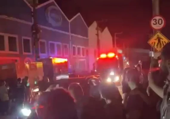 Princípio de Incêndio em Casa de Show em Maceió