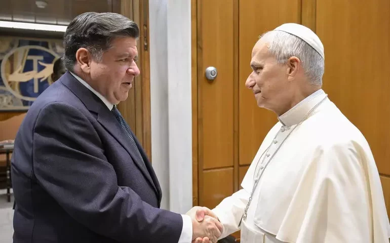 Leão XIV ganha cerveja de presente de governador americano