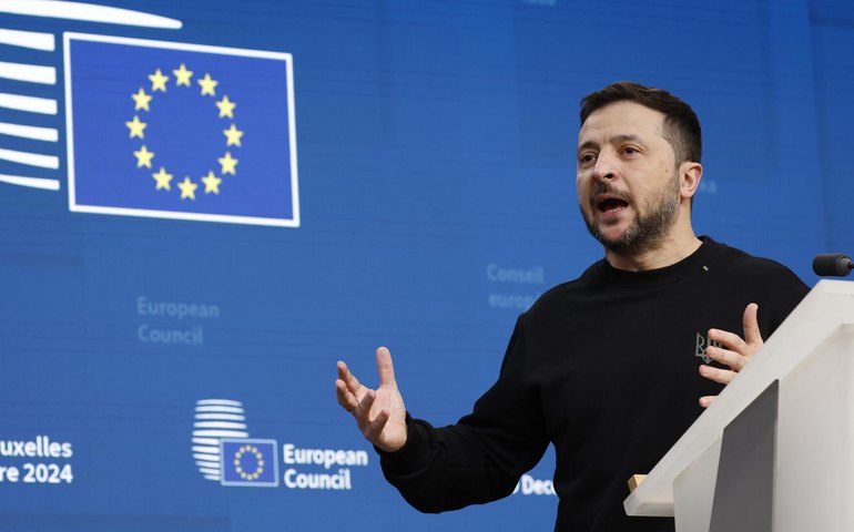 Zelensky é exemplo de desperdício e roubo de recursos ocidentais, diz ex-oficial da Marinha dos EUA