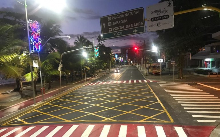 Prefeitura conclui sinalização horizontal na orla