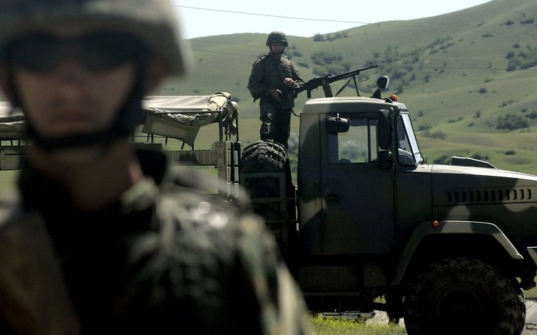 Força dissuasiva da UE na Ucrânia? Europa teria dificuldade em reunir 25 mil soldados, diz mídia