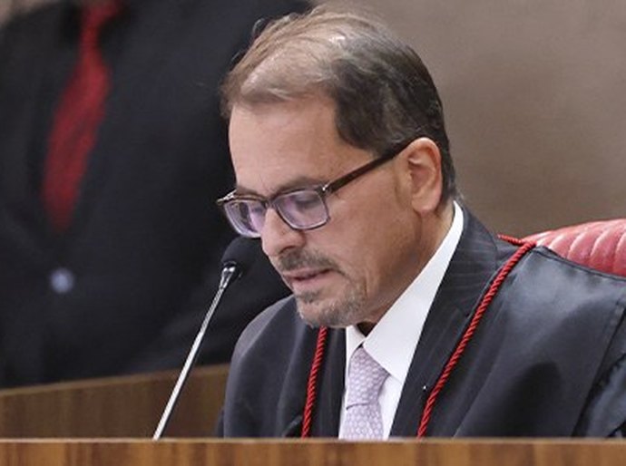 TSE inicia julgamento de recurso que pede cassação do governador de Alagoas
