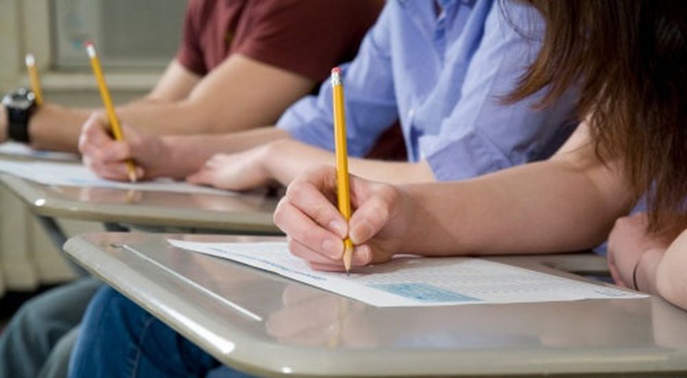 Estudantes