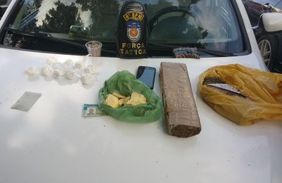 Taxista é flagrado transportando cocaína, maconha e crack