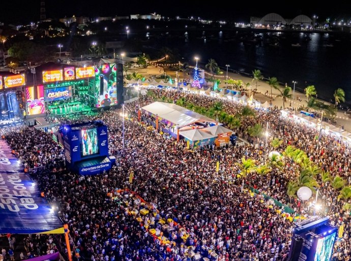 Verão Massayó reúne milhares de pessoas e movimenta a capital no primeiro fim de semana
