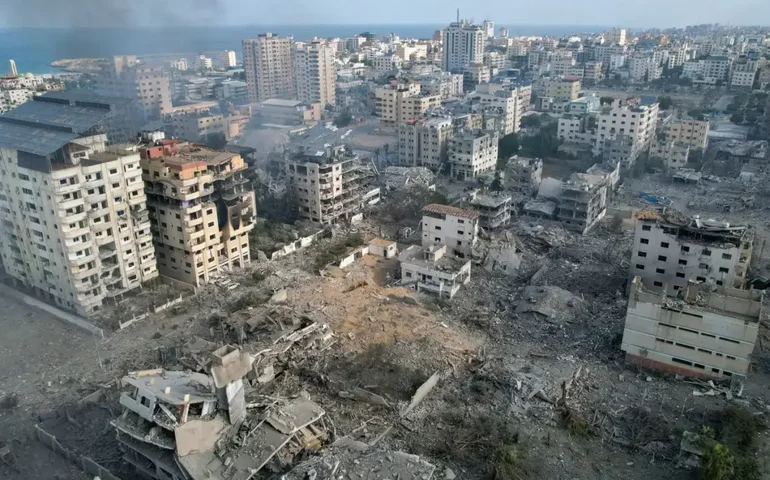 UE deve lançar corredor de ajuda marítima a Gaza antes de EUA, mas ONGs criticam iniciativa; entenda