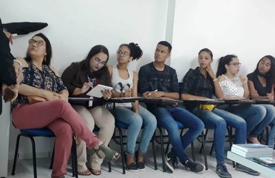 Jovens são orientados sobre trabalho no Cras Pitanguinha