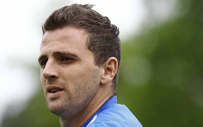 Após perder pai e avô, Walter Montillo tem a mãe dignosticada com covid-19