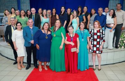 CME realiza a 11ª e 12ª edição da concessão de Honra ao Mérito Educacional de Campo Alegre