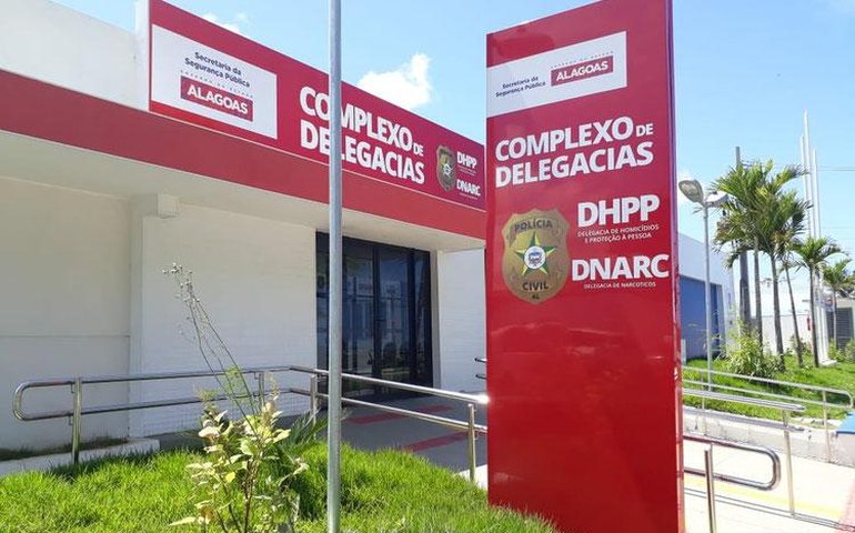 DHPP prende jovem e empresário por homicídios em Maceió
