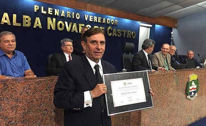 Canetinha foi homenageado com o título de Cidadão Honorário de Maceió Canetinha foi homenageado com o título de Cidadão Honorário de Maceió