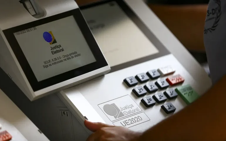 TSE proíbe conteúdos de IA sobre candidatos 72h antes e 24h depois das eleições