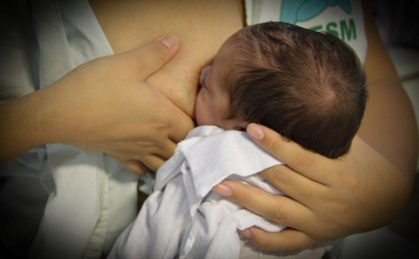 Kit de aleitamento materno é distribuído pela Secretaria de Saúde a municípios