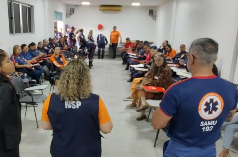 Samu promove curso sobre transporte seguro de recém-nascidos e crianças