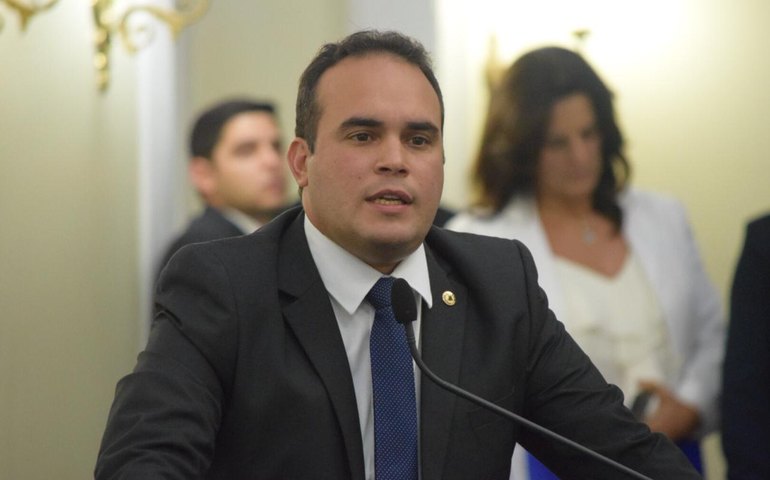 Davi Maia lamenta as saídas de Salim Mattar e Paulo Uebel da equipe econômica do Governo Federal