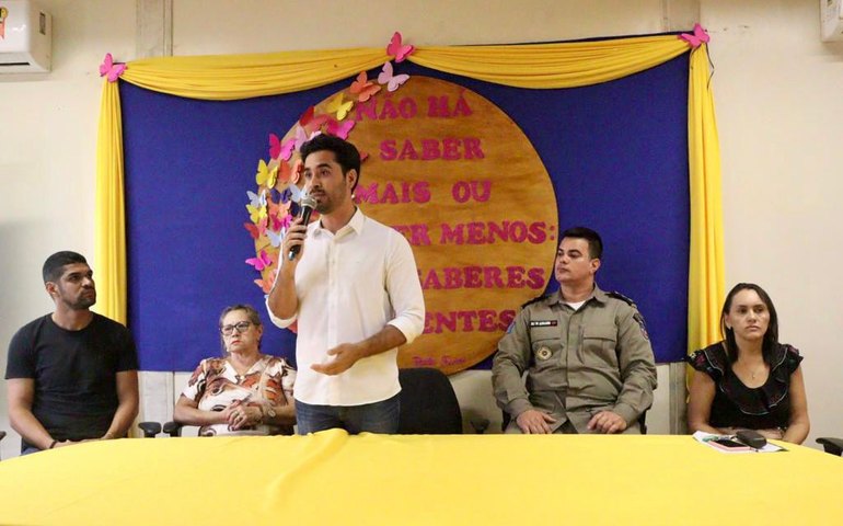 Educação de Santana do Mundaú reúne representantes da comunidade escolar para adotar medidas preventivas de segurança