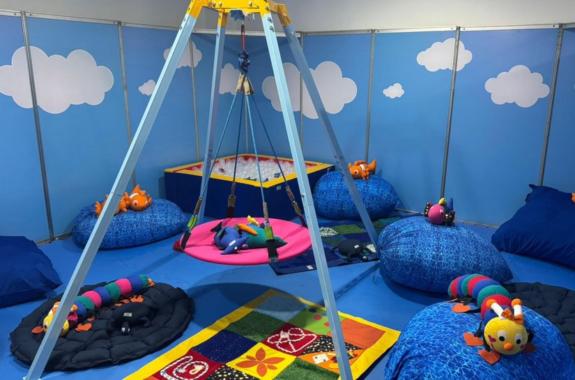 Secdef leva inclusão inédita à Caravana Federativa em Alagoas, com intérpretes de Libras e sala sensorial