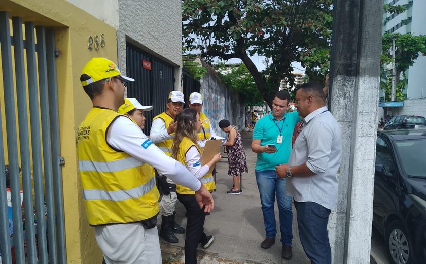 Armado com uma faca de mesa, menor de 13 anos ameaça agentes do Ronda no Bairro