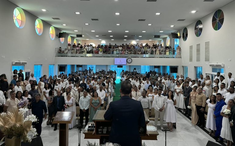 Casamento coletivo do TJAL oficializa união de 261 casais em Maceió