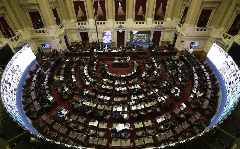 Congresso argentino aprova imposto sobre a riqueza para combater pandemia