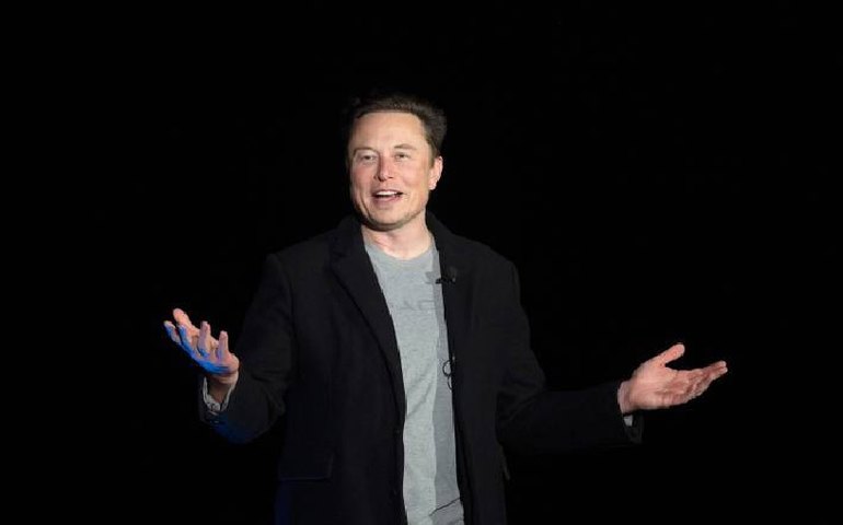Elon Musk avalia Twitter em US$ 20 bi, menos da metade do valor da compra da rede social