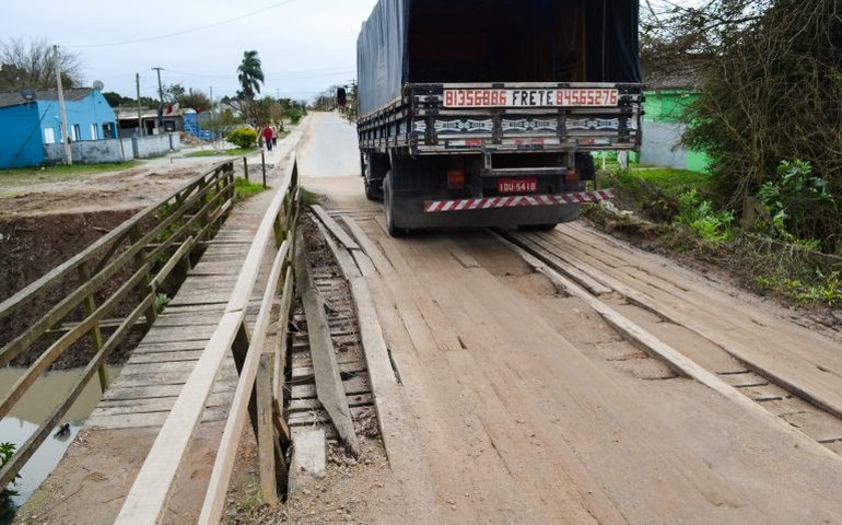 Comissão discute situação de pontes, viadutos e túneis no Brasil