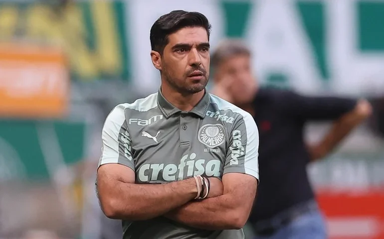 Abel Ferreira está na 'linha de frente' para ser próximo técnico do Sporting, diz jornal