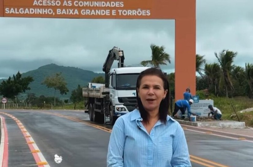 Tapera/AL recebe Paulo Dantas para entrega de rodovia e vias pavimentadas; anuncia vice-prefeita