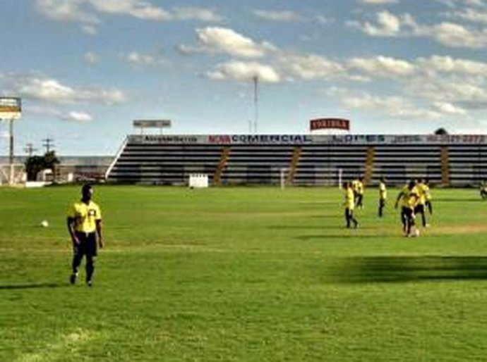 Alvinegros focam nos trabalhos de finalização no treino desta terça-feira