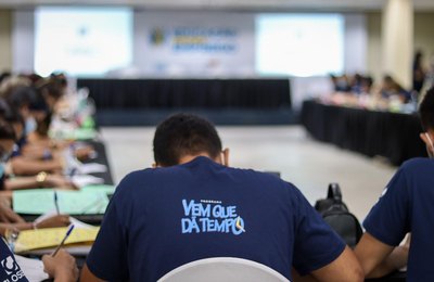 Inscrições para o programa Educação para o Emprego se encerram nesta sexta-feira (10)