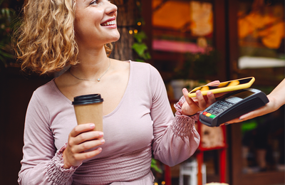 Parcelamento do iFood Pago no cartão de crédito em mercados e farmácias já soma 500 mil pedidos no iFood em menos de dois meses