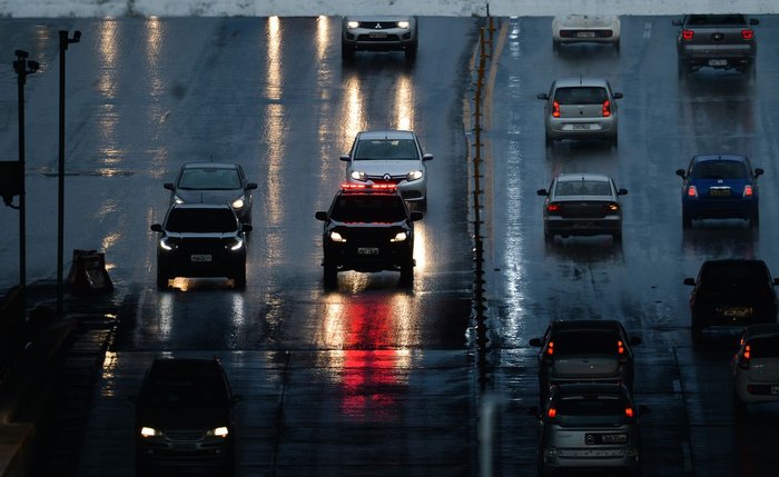 Nova placas de veículos já é adotada em alguns estados brasileiros