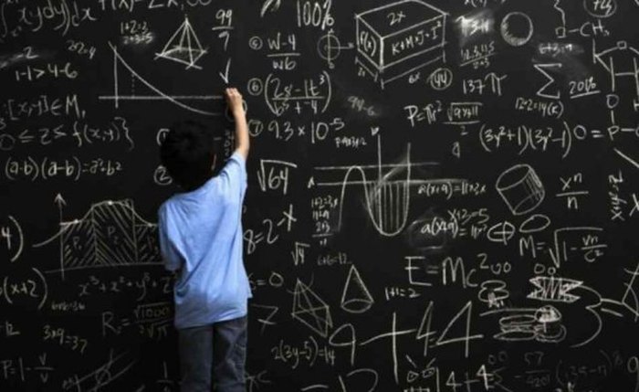 Olimpíada de Matemática dá bolsa a aluno carente