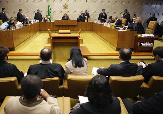 STF: 7 votos a 3 pela admissibilidade do habeas corpus de Lula