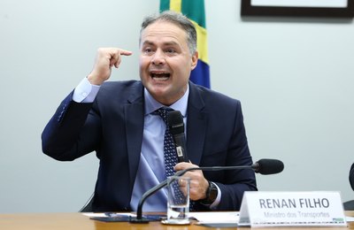 Novo PAC: Renan Filho detalha os projetos de transportes nesta quarta-feira (16)