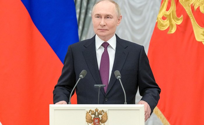 Putin manda recado que não tolerará mais ataques contra civis ao criar zona tampão, diz analista Putin manda recado que não tolerará mais ataques contra civis ao criar zona tampão, diz analista