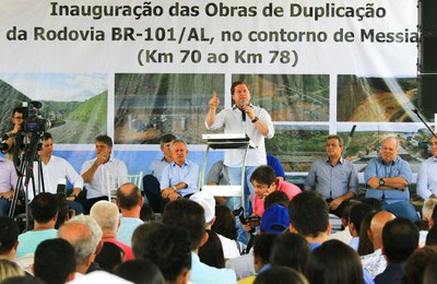 Marx Beltrão participa da entrega da BR-101 duplicada entre Messias e Rio Largo