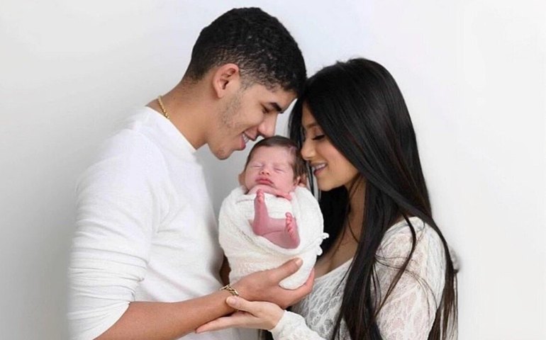 Morre, aos 11 meses, o filho caçula de Zé Vaqueiro: 'Deus sabe de todas as coisas', diz o cantor