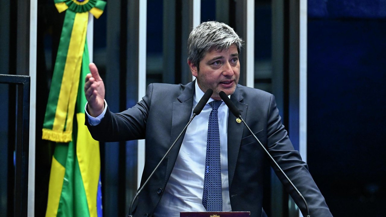 Portinho defende compensação a setores pelo fim da 6x1 e mudanças na escolha de ministros do STF