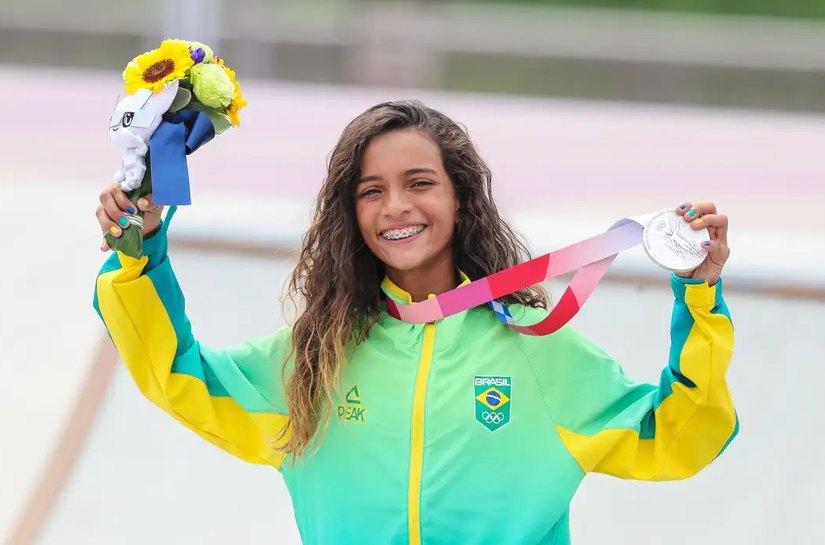 Com virada no fim, Rayssa Leal é bicampeã mundial de skate street