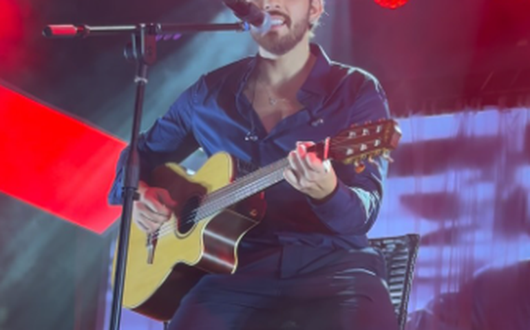 Gustavo Mioto fala sobre suposta regravação da música 'Princesa' sem Ana Castela; cantora reage