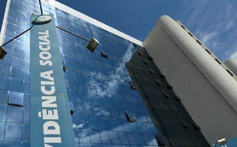 Em ano de pandemia, Previdência empaca em nove Estados e no DF