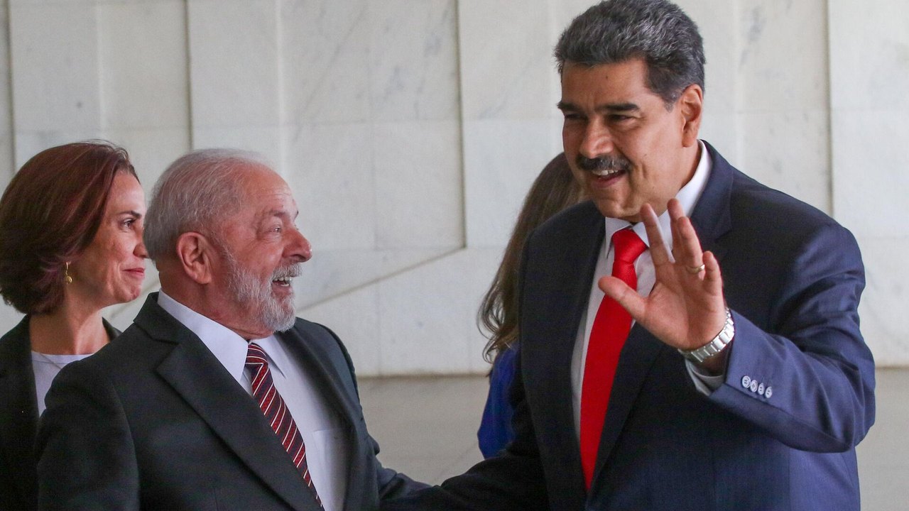 Mídia: Lula não vai comparecer à posse de Maduro e será representado por diplomata