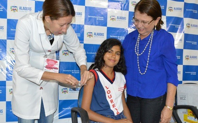 Mais de 79 mil meninas já foram vacinadas contra HPV em Alagoas