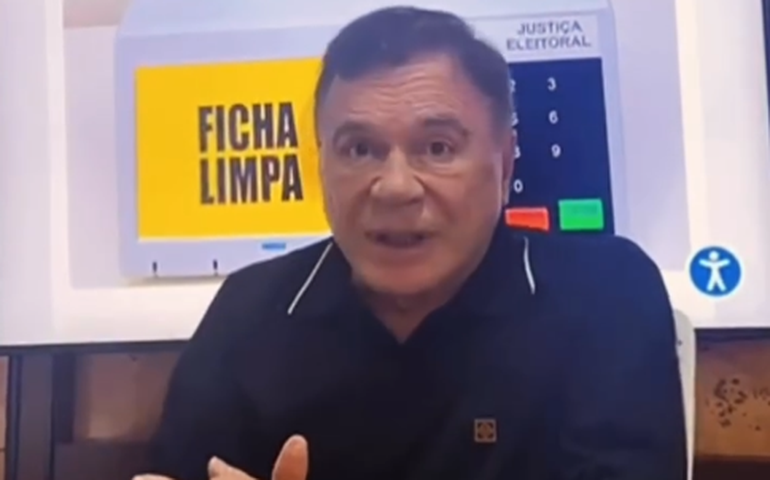 Álvaro Dias anuncia saída do Podemos: 'sonhos foram sepultados'