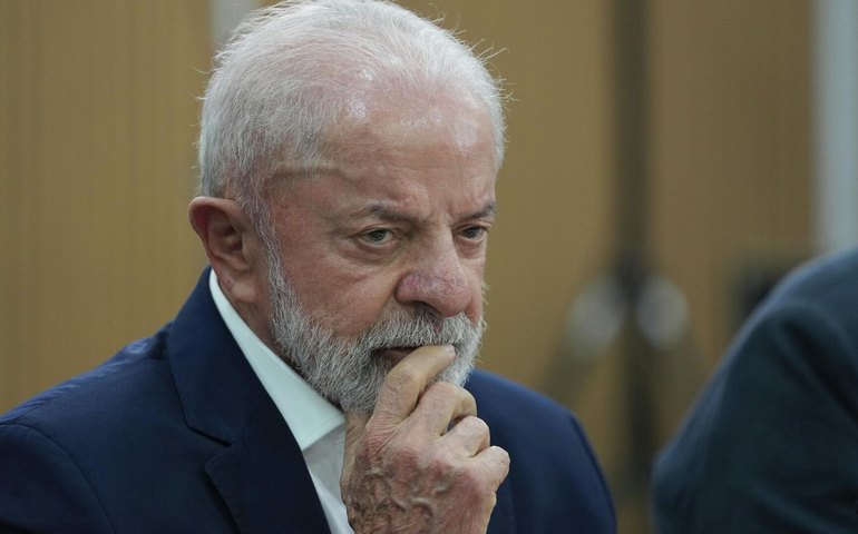Governo Lula avalia possível interferência de Trump nas eleições brasileiras