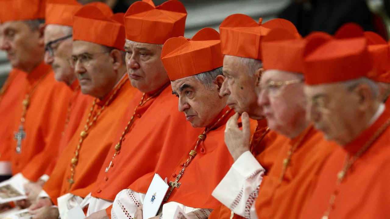 Conclave para eleger novo papa começa no dia 7 de maio