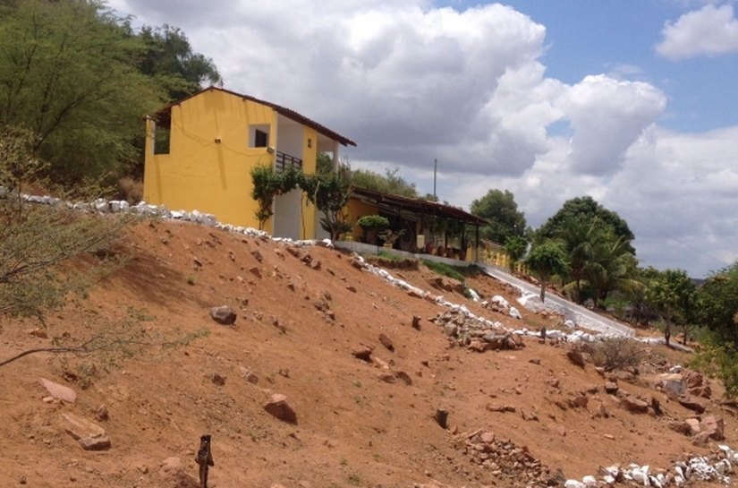 IMA autua pousada e depósito de gás por falta de licença ambiental