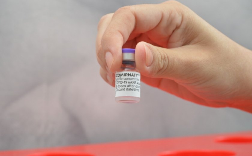 Vacina da Pfizer tem eficácia reduzida contra variante Delta