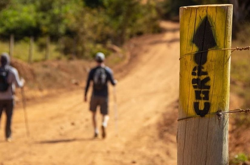 Das praias e chapadas às serras, florestas e montanhas: conheça as trilhas de longo curso mais famosas do Brasil